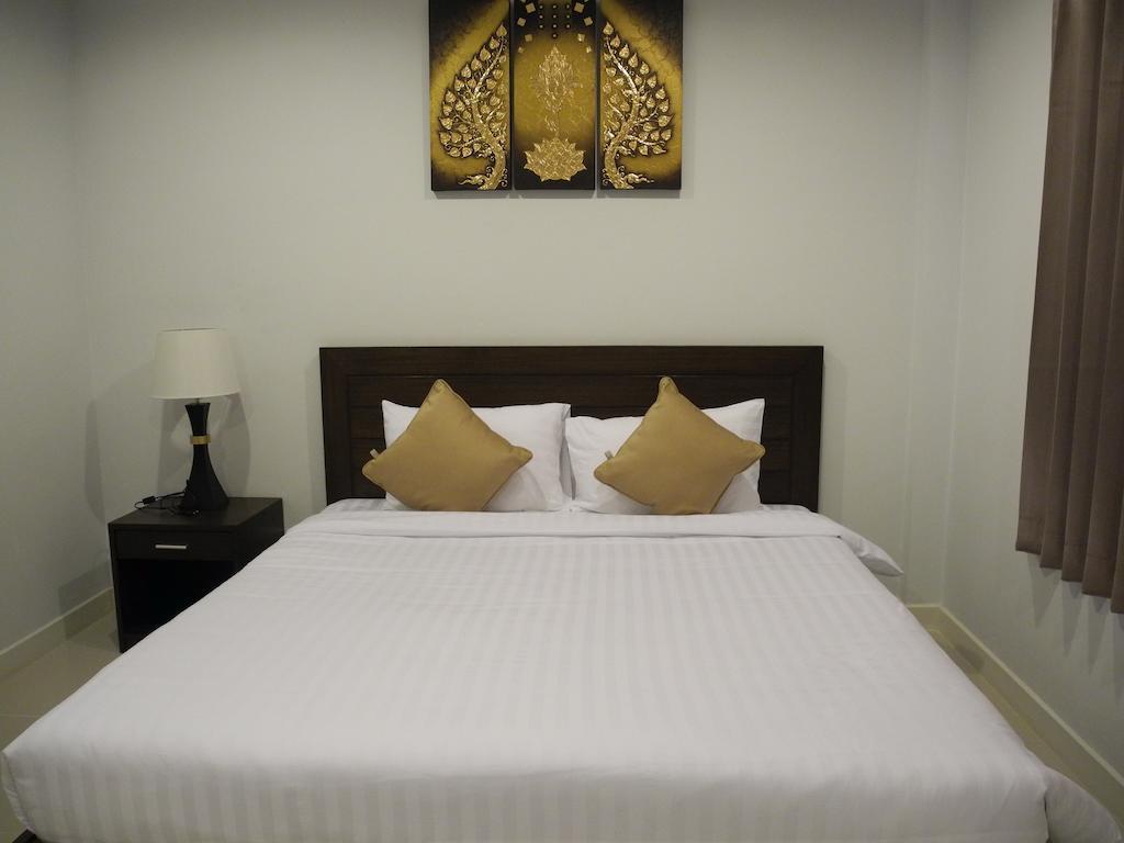 Green House Phuket Pa Khlok Exterior photo